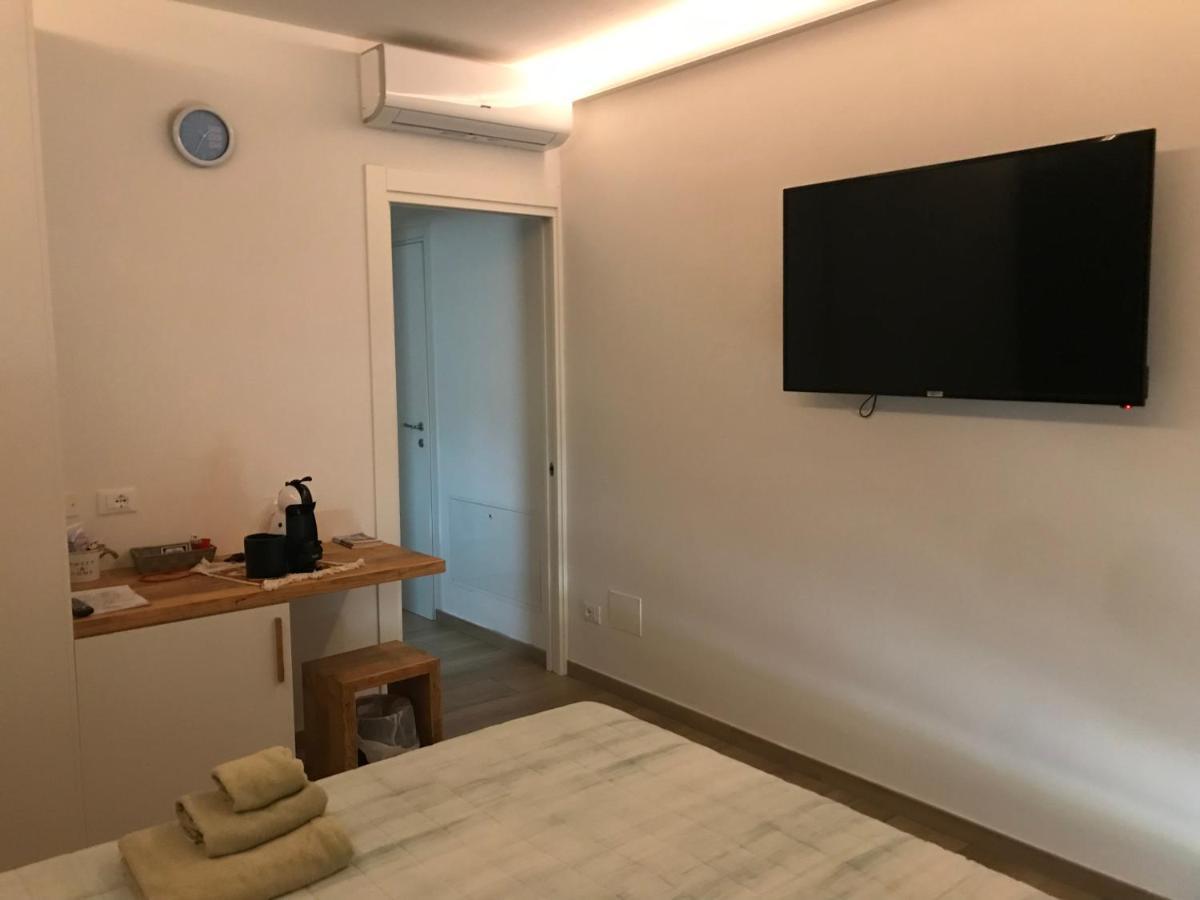 Hotel Dimora Aurora à Pastrengo Extérieur photo